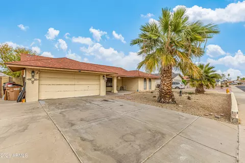 7408 W Aster Dr, Peoria, AZ 85381
