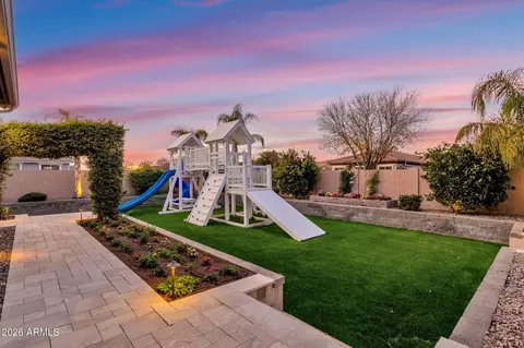 Exterior - 4282 Estrella Ct, Gilbert, AZ 85296 photo 10 of 27
