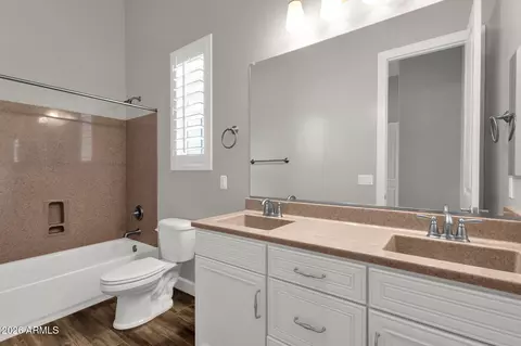 Bath - 4282 Estrella Ct, Gilbert, AZ 85296 photo 1 of 5