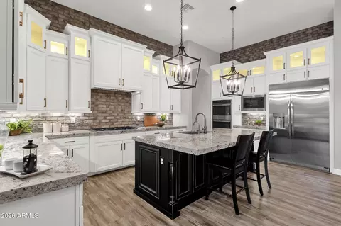 Kitchen - 4282 Estrella Ct, Gilbert, AZ 85296 photo 1 of 8