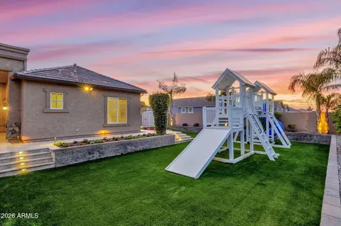 Exterior - 4282 Estrella Ct, Gilbert, AZ 85296 photo 18 of 27