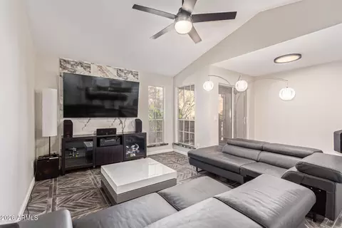 200 E Southern Ave #242, Tempe, AZ 85282