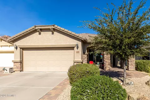328 W Peak Pl, San Tan Valley, AZ 85143