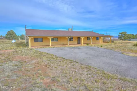 3781 E Astro St, Hereford, AZ 85615
