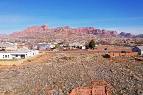 45 W Warren Ave #9508, Colorado City, AZ 86021