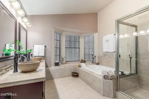Bath - 18 S Silverado St, Gilbert, AZ 85296 photo 1 of 2