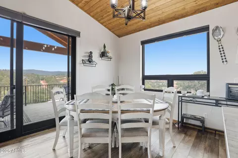 Dining - 210 N Valley Rd, Payson, AZ 85541 photo 1 of 2