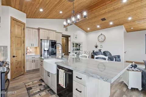 Kitchen - 210 N Valley Rd, Payson, AZ 85541 photo 2 of 3