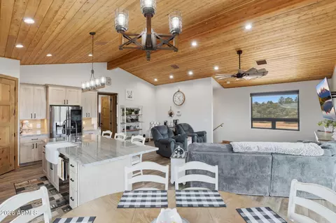 Dining - 210 N Valley Rd, Payson, AZ 85541 photo 2 of 2