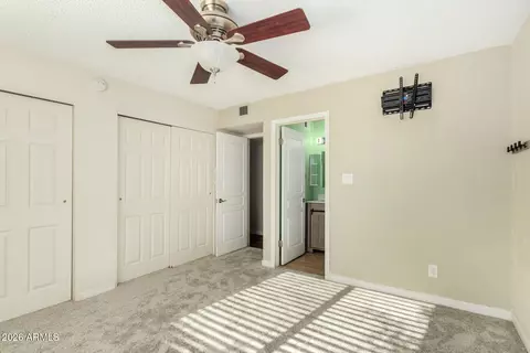 Bedroom - 2323 E Kathleen Rd, Phoenix, AZ 85022 photo 2 of 4