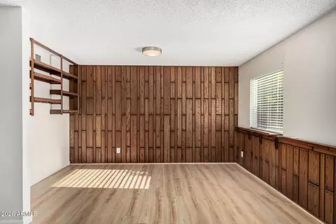 Living - 2323 E Kathleen Rd, Phoenix, AZ 85022 photo 2 of 2
