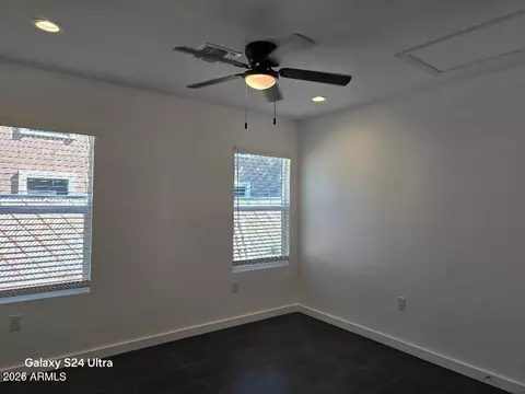 Bedroom - 4130 N Longview Ave, Phoenix, AZ 85014 photo 3 of 3
