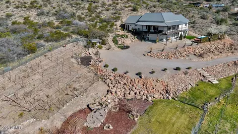 1605 N Page Springs Rd, Cornville, AZ 86325