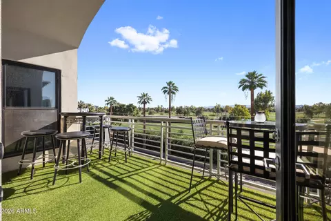 Exterior - 914 E Osborn Rd #403, Phoenix, AZ 85014 photo 2 of 5