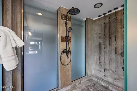 Bath - 914 E Osborn Rd #403, Phoenix, AZ 85014 photo 4 of 5