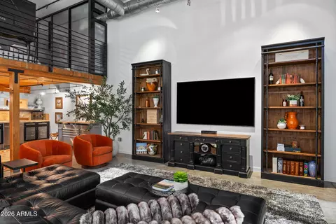 Living - 914 E Osborn Rd #403, Phoenix, AZ 85014 photo 6 of 7