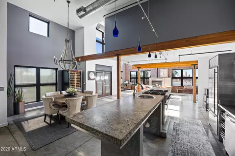 Dining - 914 E Osborn Rd #403, Phoenix, AZ 85014 photo 2 of 5