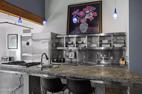 Kitchen - 914 E Osborn Rd #403, Phoenix, AZ 85014 photo 3 of 8