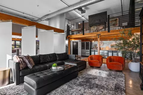 Living - 914 E Osborn Rd #403, Phoenix, AZ 85014 photo 4 of 7
