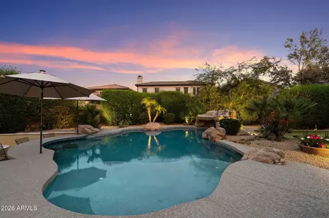Exterior - 3729 E Robin Ln, Phoenix, AZ 85050 photo 8 of 9