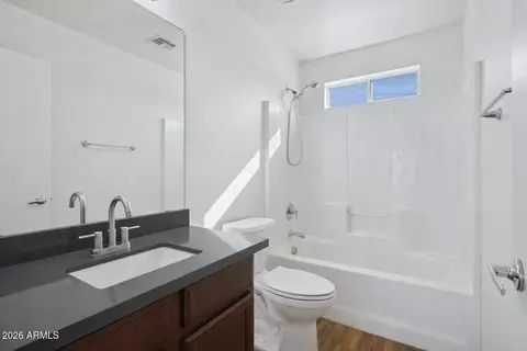 Bath - 4034 E Chambers St, Phoenix, AZ 85040 photo 1 of 1