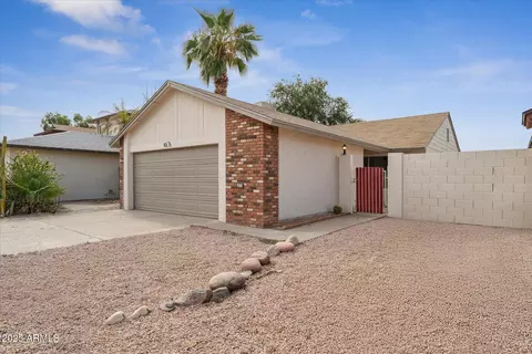 4335 E Contessa St, Mesa, AZ 85205