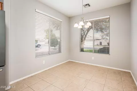 3725 E Woodside Way, Gilbert, AZ 85297 photo 12