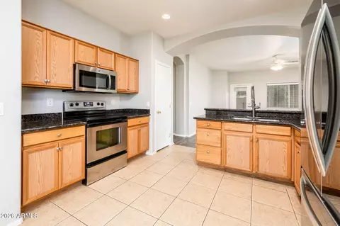 3725 E Woodside Way, Gilbert, AZ 85297 photo 11