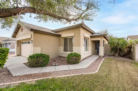 3725 E Woodside Way, Gilbert, AZ 85297 photo 5