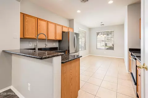 3725 E Woodside Way, Gilbert, AZ 85297 photo 10