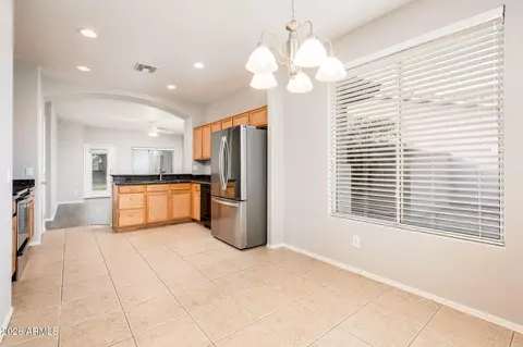 3725 E Woodside Way, Gilbert, AZ 85297 photo 13