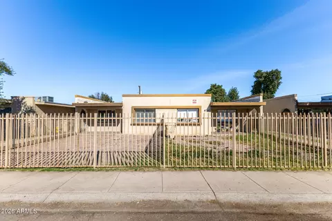 6742 W Palmaire Ave, Glendale, AZ 85303