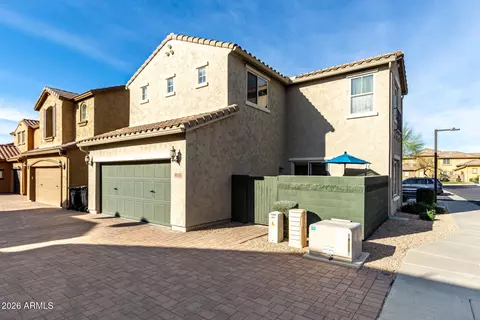 3933 E Cat Balue Dr, Phoenix, AZ 85050 photo 25