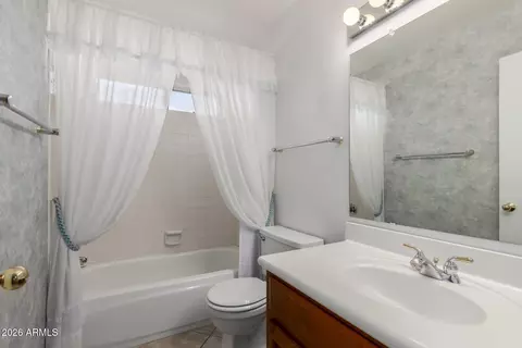 Bath - 1051 E Glade Ave, Mesa, AZ 85204 photo 2 of 2