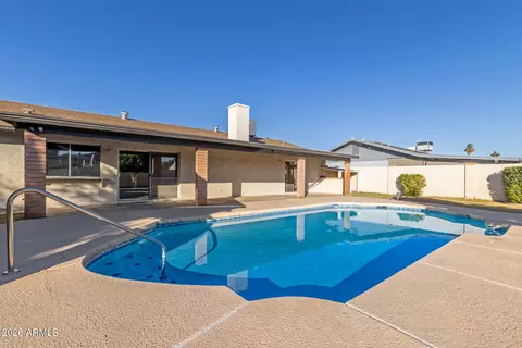 Exterior - 1051 E Glade Ave, Mesa, AZ 85204 photo 2 of 9