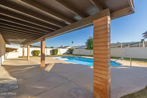 Exterior - 1051 E Glade Ave, Mesa, AZ 85204 photo 6 of 9