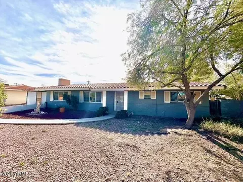 1117 E Laurel Dr, Casa Grande, AZ 85122