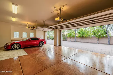 Exterior - 1128 E Desert Ct, Gilbert, AZ 85234 photo 5 of 41