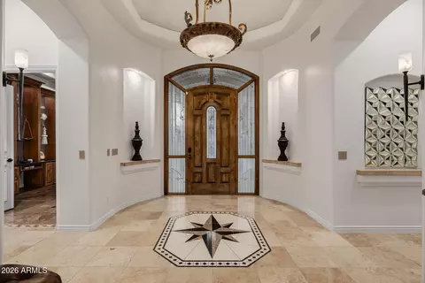 Entry Way - 1128 E Desert Ct, Gilbert, AZ 85234 photo 2 of 3