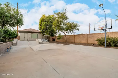 Exterior - 1128 E Desert Ct, Gilbert, AZ 85234 photo 38 of 41