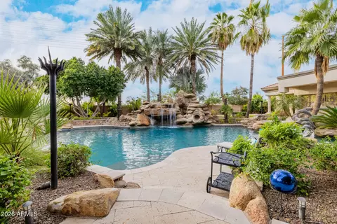 Exterior - 1128 E Desert Ct, Gilbert, AZ 85234 photo 36 of 41