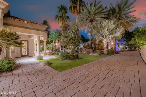 Exterior - 1128 E Desert Ct, Gilbert, AZ 85234 photo 18 of 41