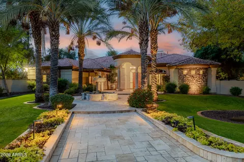 1128 E Desert Ct, Gilbert, AZ 85234