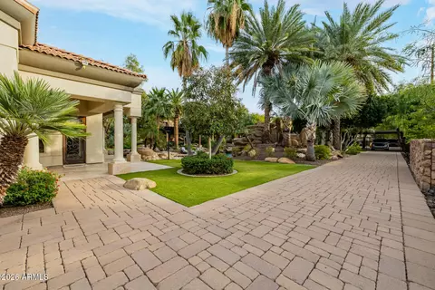 Exterior - 1128 E Desert Ct, Gilbert, AZ 85234 photo 6 of 41