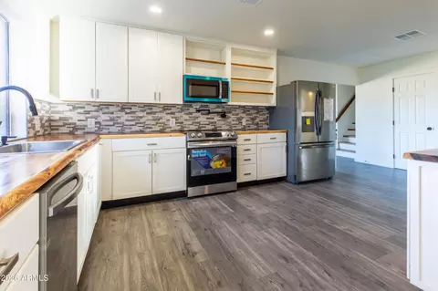 Kitchen - 648 E Prickly Pear Dr, Globe, AZ 85501 photo 3 of 3