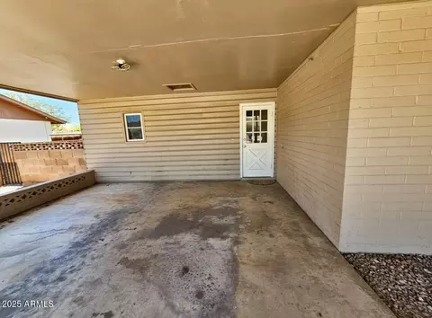 Exterior - 2601 E Virginia Ave, Phoenix, AZ 85008 photo 5 of 7