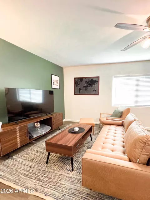 Living - 4132 N 3rd Ave, Phoenix, AZ 85013 photo 1 of 10