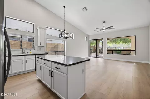 6861 E Pearl St, Mesa, AZ 85207 photo 8