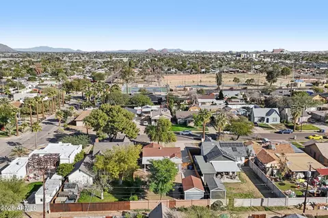 View/Area - 1838 N Mitchell St, Phoenix, AZ 85006 photo 7 of 9