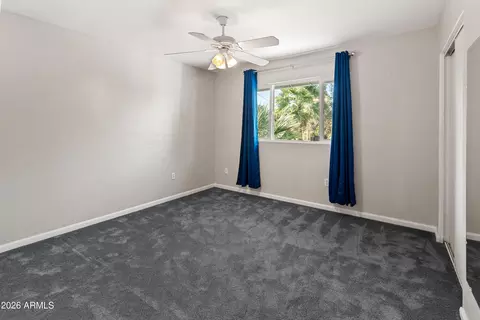 Bedroom - 8464 N 7th Ave, Phoenix, AZ 85021 photo 4 of 4